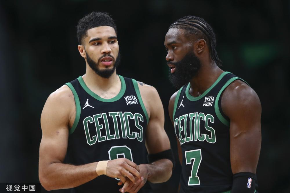 用实际行动 用实际行动