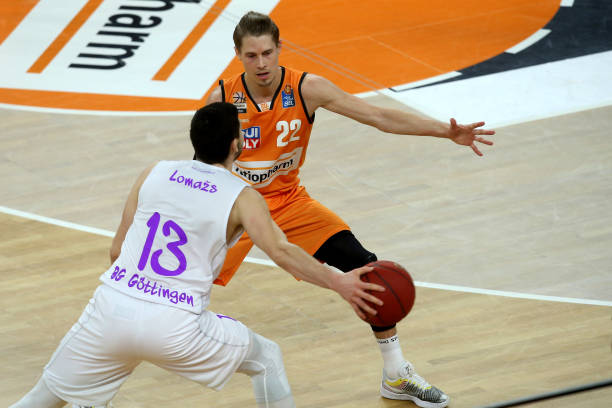 传球与无球 传球与无球