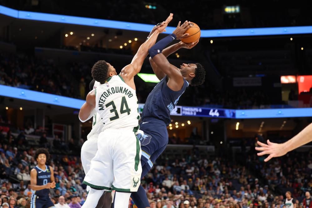 层在引援和 层在引援和